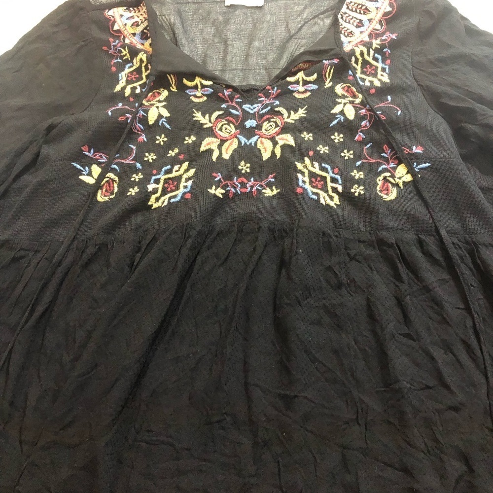 Altar'd State Black and Tan Embellished Long Sleeve Blouse - Picture 2 of 4
